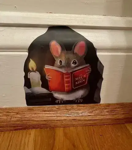 Creative Mouse-Themed Wall Decals for Home Decor